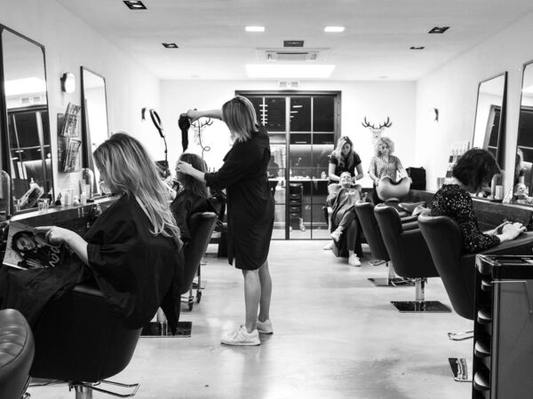 Dameskapsalon van Hairjockey in Breda